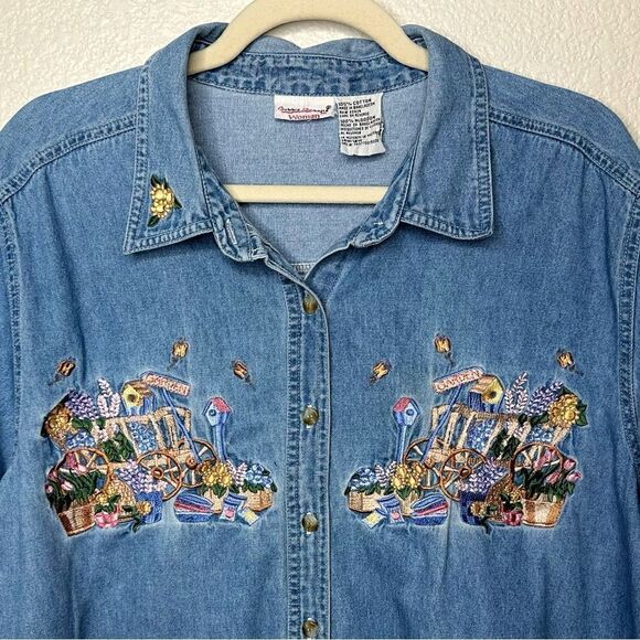 Bobbie Brooks Vintage Blue Denim Embroidered Button Down Shirt - Picture 3 of 11